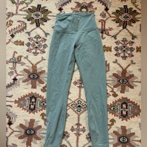 Lululemon leggings size 4